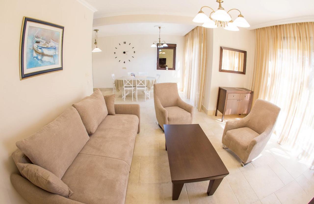 Townhouse Virginia Villa Petrovac Exterior photo